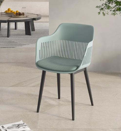 [C41] Modern Nordic PP Plastic Chair with Backrest