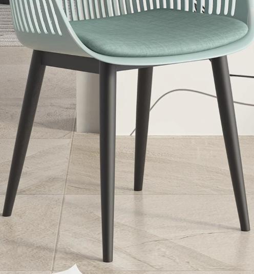 [C41] Modern Nordic PP Plastic Chair with Backrest